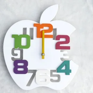 Horloge enfant pomme