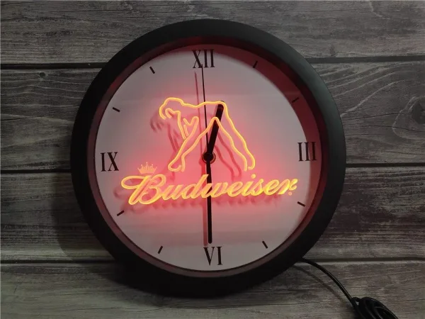 horloge lumineuse sexy