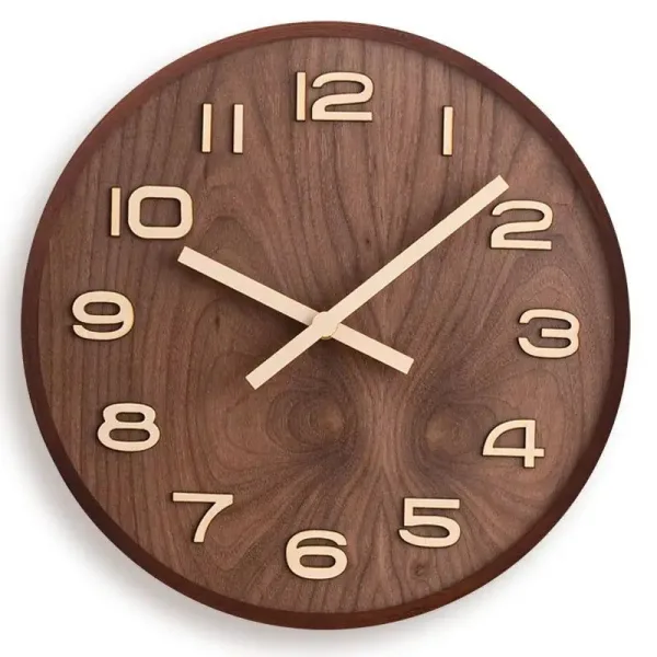 Horloge Murale en Bois de Noyer